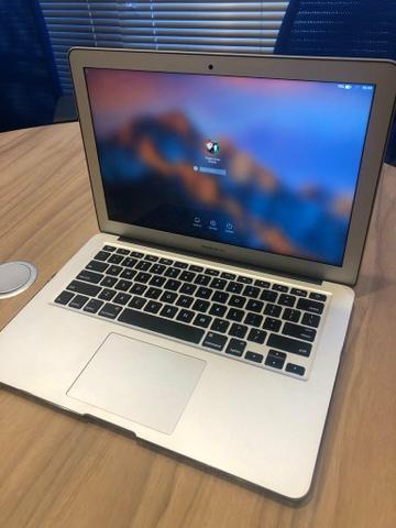 MacBook