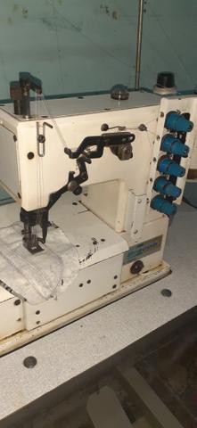 Maquina de costura galoneira industrial 5 fios