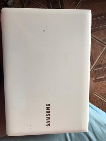 Notebook Samsung (8 GB de memória)400 reais