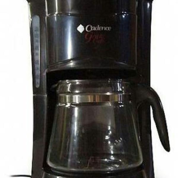 cafeteira cadence gran café