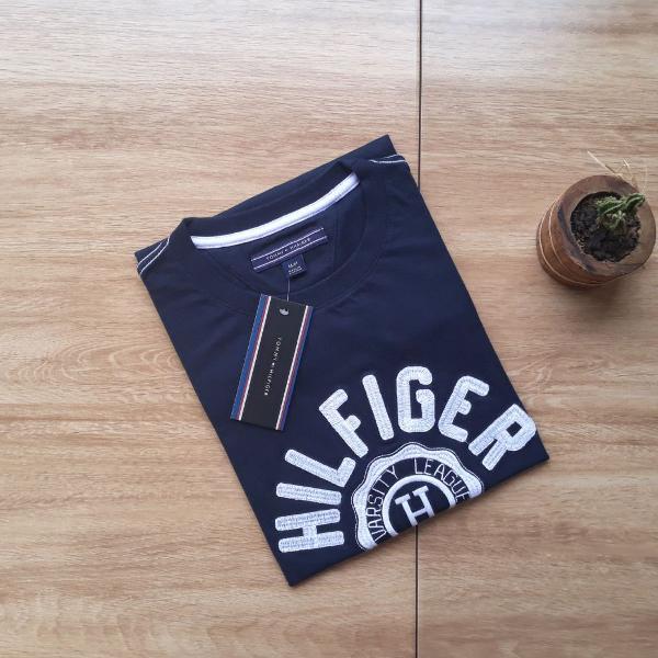 camiseta tommy hilfiger varsity marinho tamanho m