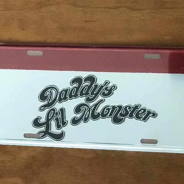 placa decorativa alerquina daddy´s lil monster