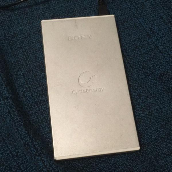 power bank sony cycle energy