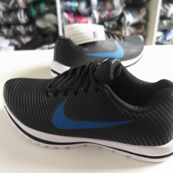 tênis nike tecido