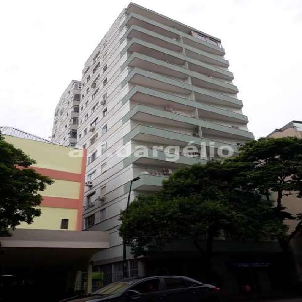 Apartamento para venda tem 28 metros quadrados com 1 quarto