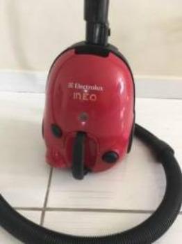 Aspirador de pó usado eletrolux neo 220v