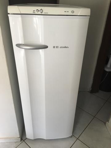 Geladeira Electrolux (entrego)