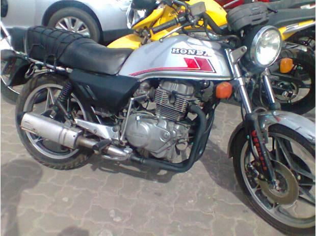 HONDA CB400