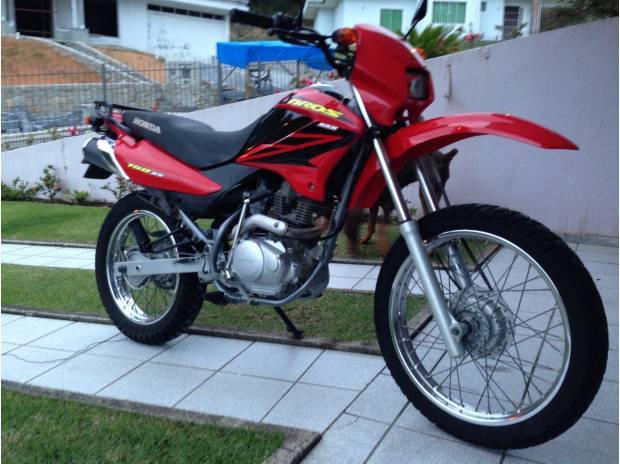 Honda NXR Bros 150 KS Vermelha