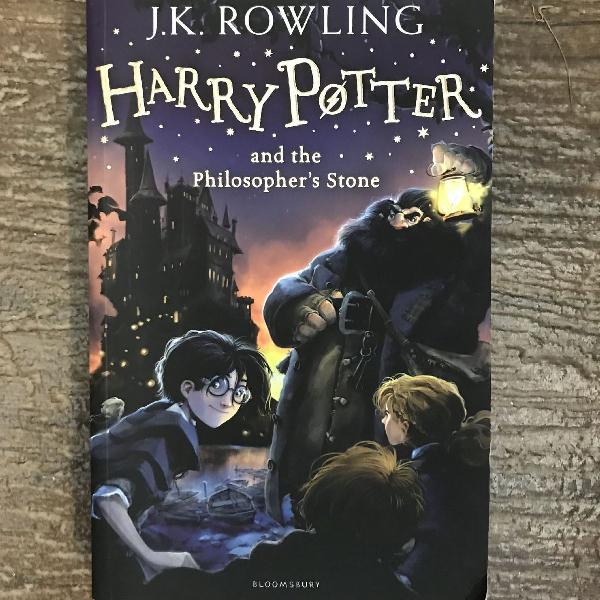 Livro Harry Potter e a Pedra Filosofal English