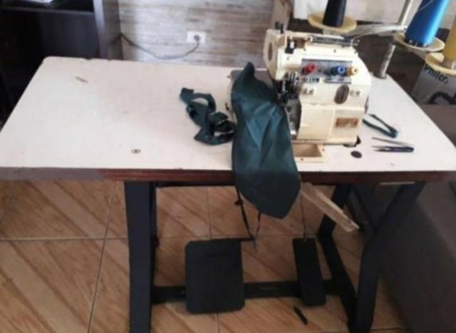 Máquina de costura overlock industrial bivolt para facção