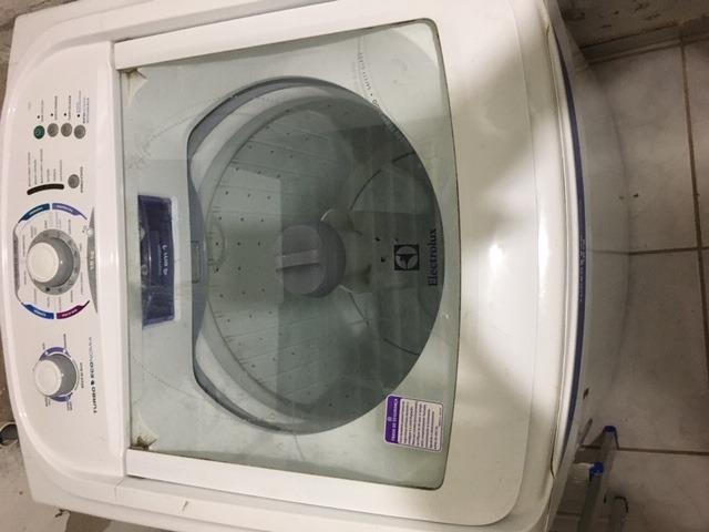 Máquina de lavar Eletrolux 15 kl