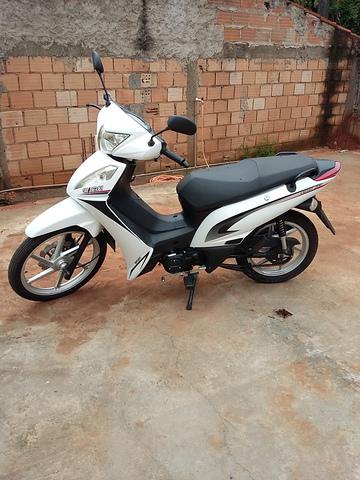 VENDO SHINERAY JET 2015