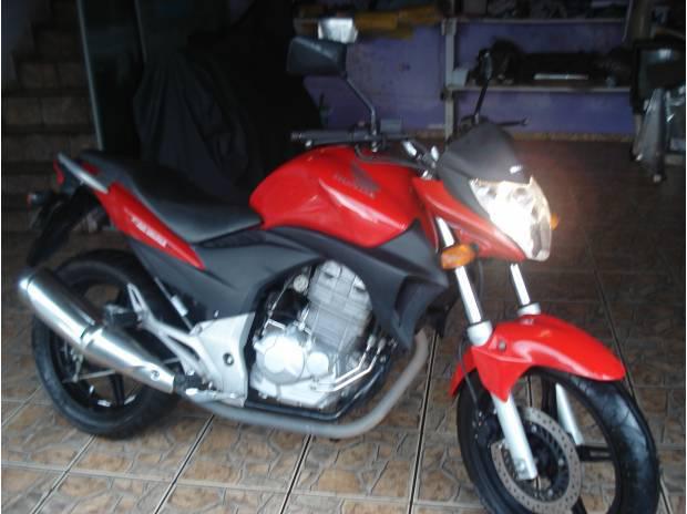 Vendo ou troco moto CB-300R 2010/2011