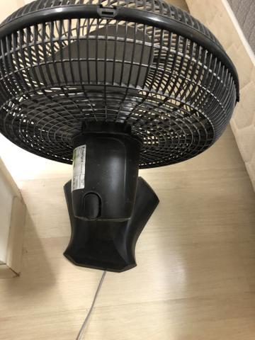 Ventilador Britânia 40cm.