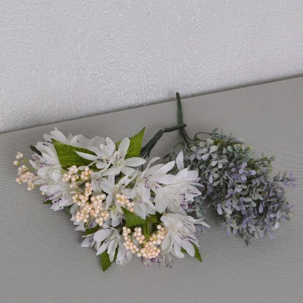 buquê de flores artificiais brancas e cinza altura 27cm