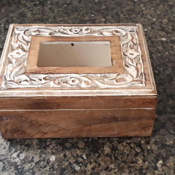 caixa madeira bordada - tok stok