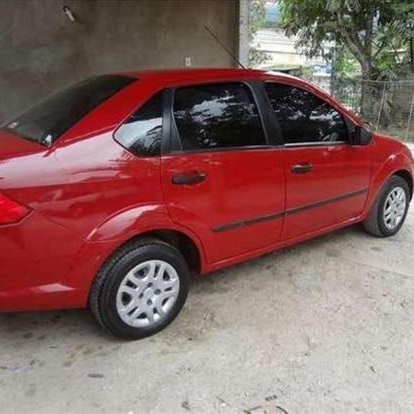 ford fiesta 2006 1.6 completo vermelho