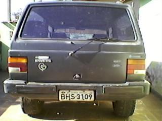 jeep/1991/diesel 6cc e uma L 200/1995/diesel troco por