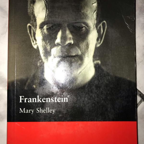 livro em inglês frankenstein com cd