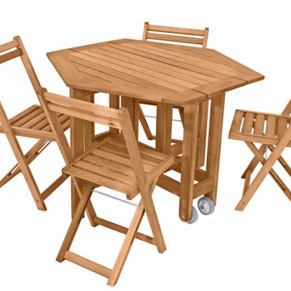 mesa de jardim com 4 cadeiras
