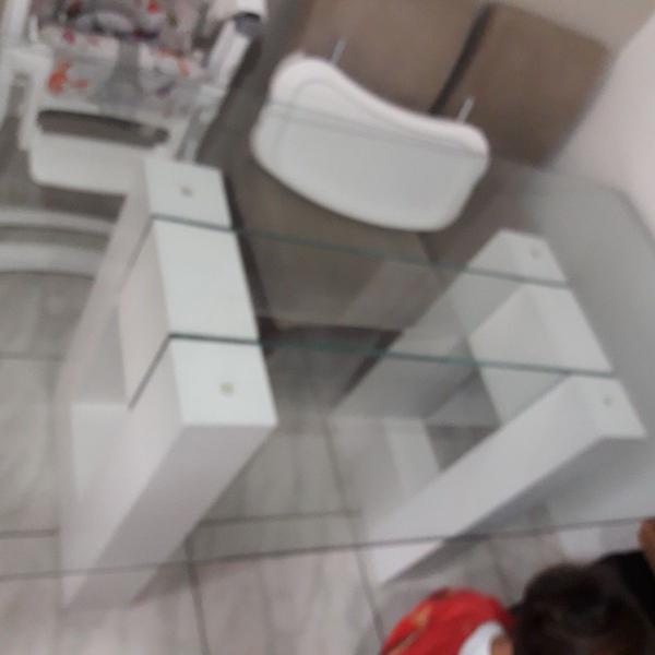 mesa de vidro com laca