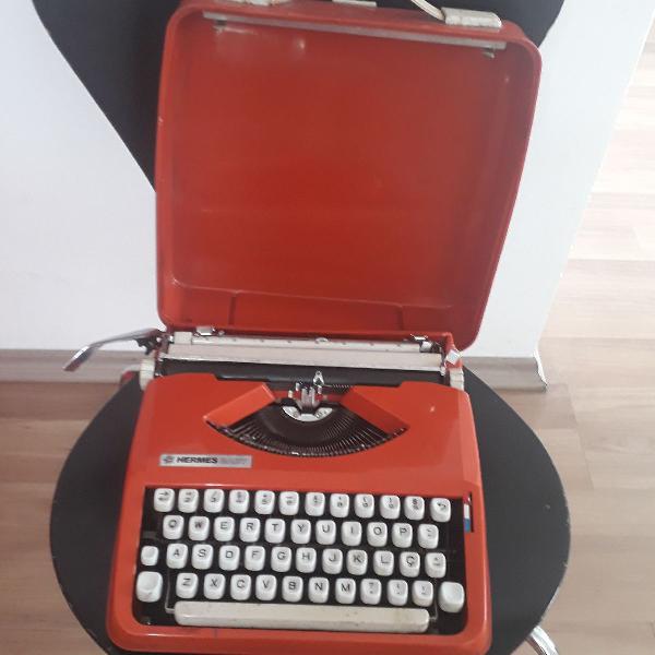máquina de escrever Hermes baby