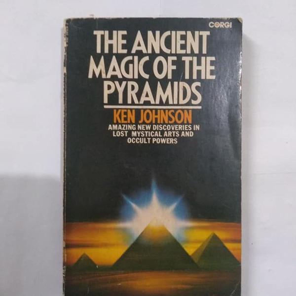 the ancient magic of the pyramids - ken johnson - raridade!