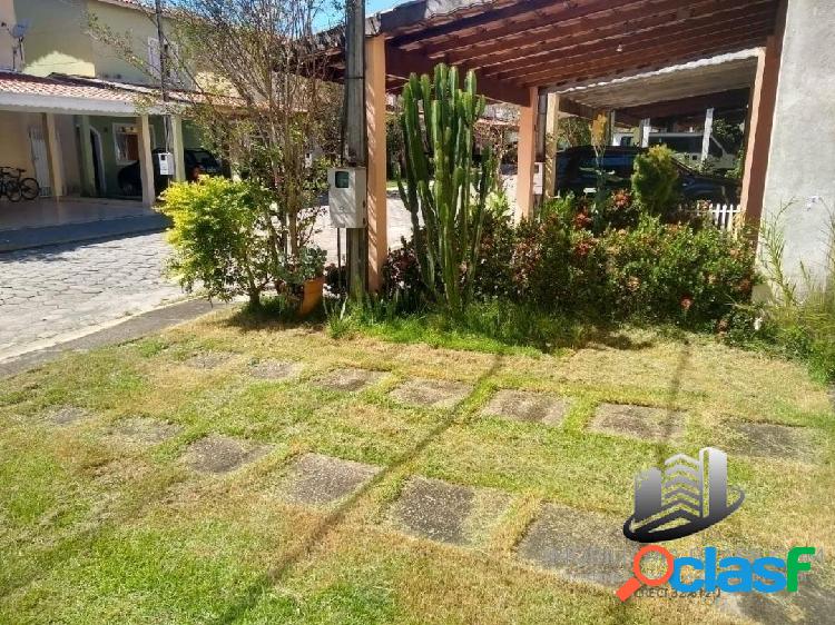 ALUGA-SE OU VENDE-SE,SOBRADO EM CONDOMÍNIO,EM CAÇAPAVA-SP
