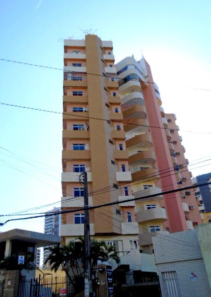 Apartamento para venda, 155 m², 3 suítes. Edifício Royal