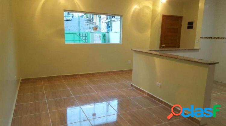 CASA NOVA - VAGA PARA CINCO CARROS A SETE MINUTOS DO PARQUE