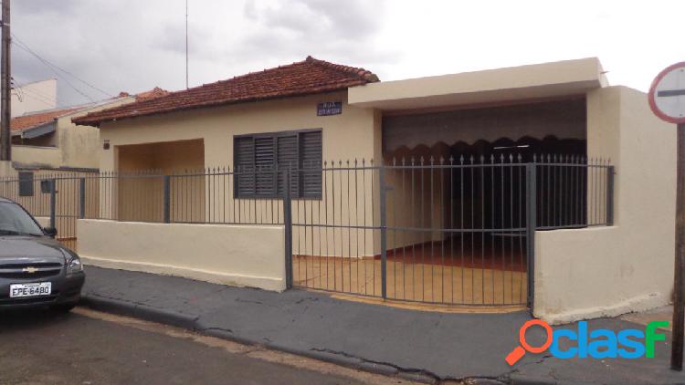 Casa - Aluguel - TAQUARITINGA - SP - JARDIM BUSCARDI)