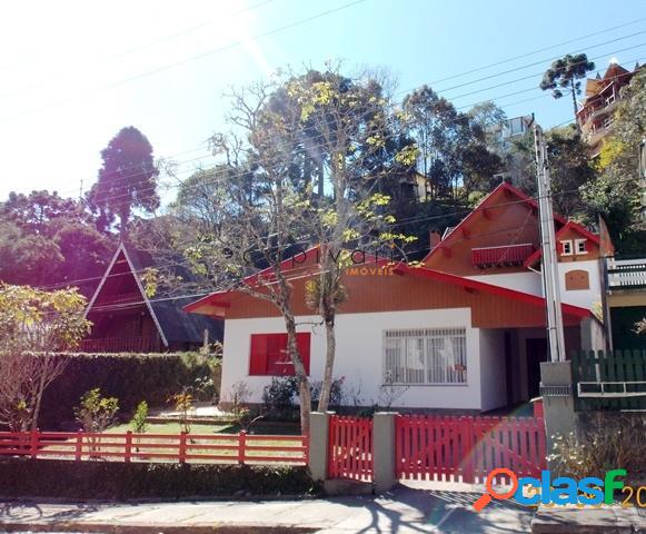 Casa a venda 3 dormitórios no Centro de Capivari em Campos