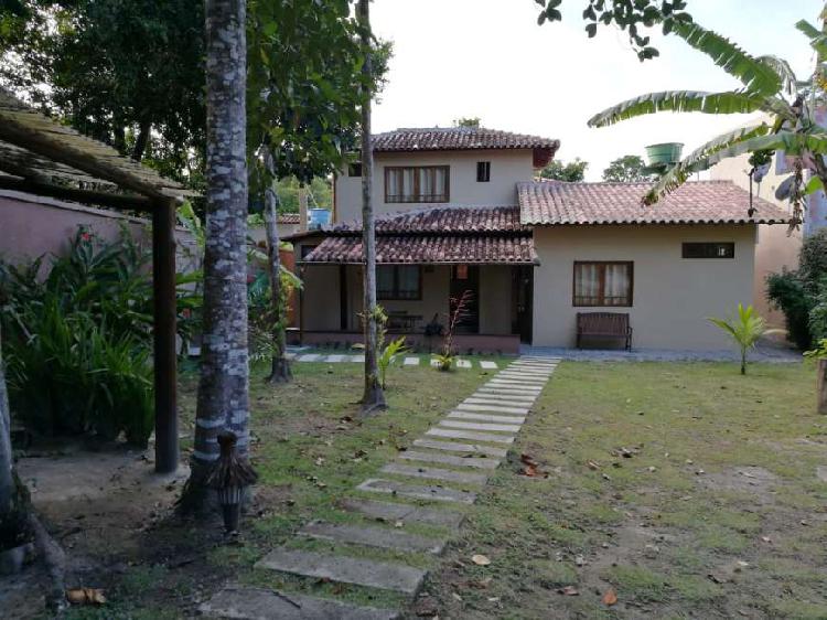 Casa localizada em Bairro a 600m do centro de Arraial