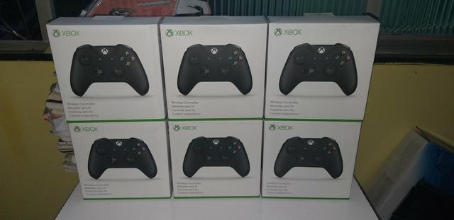 Controle sem fio de xbox one original Zerado Aceito cartão