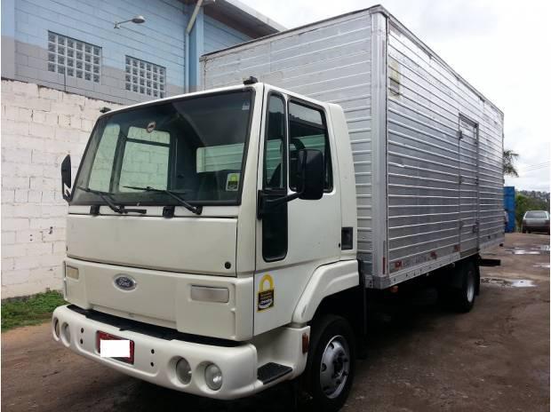 Ford Cargo 815