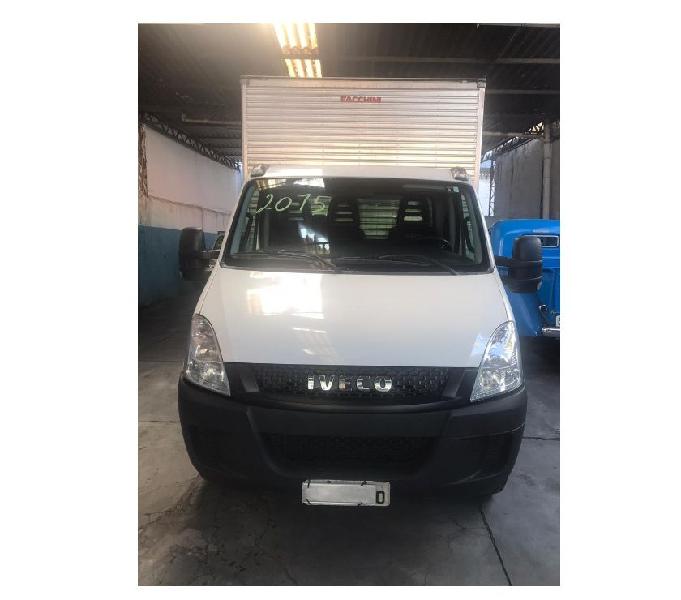 IVECO DAILY 35S14 ANO 2015