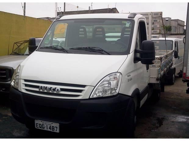 Iveco 35s14 carroceria de madeira