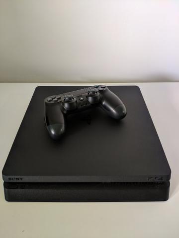 Playstation 4 Slim 1TB