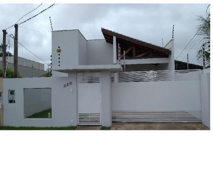 Vende-se casa no Jd. Itaúbas R$ 395.000,00 - (66)