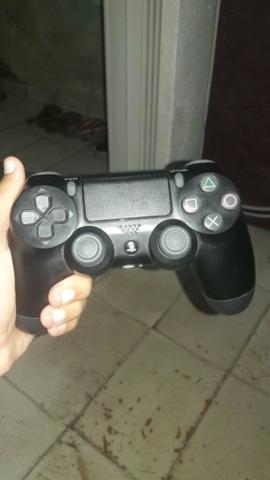 Vendo controle de ps4 novo