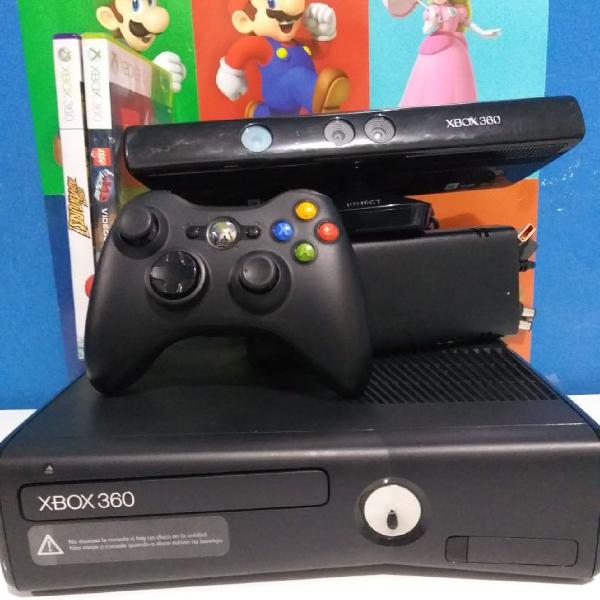 Xbox 360 Slim + Kinect