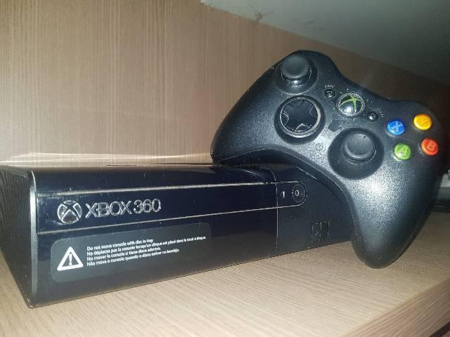 Xbox 360 com jogos