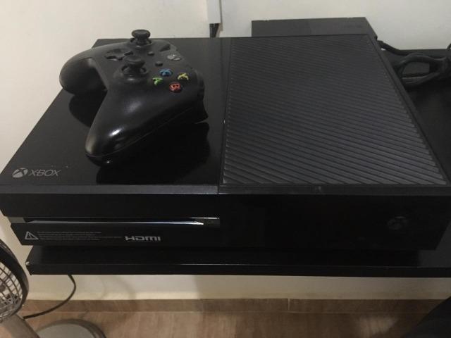 Xbox one fat 500gb com 1 controle + Fifa16
