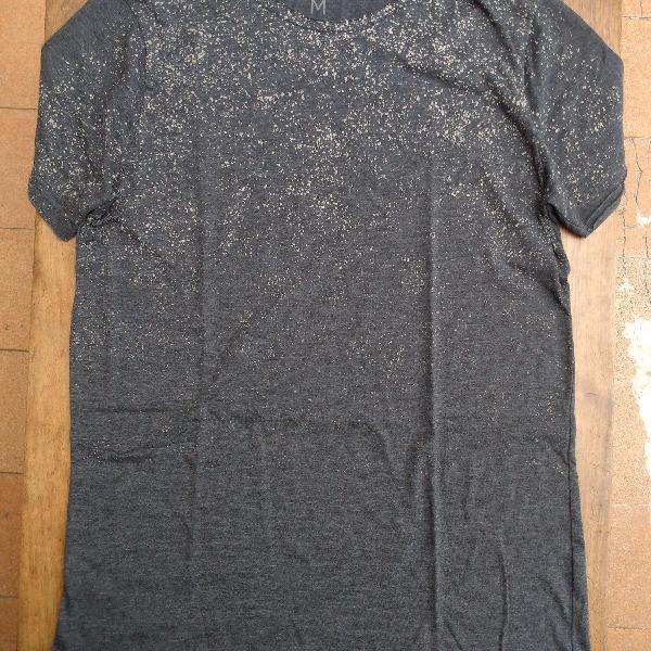 camiseta estilizada cinza escuro click house - tamanho M