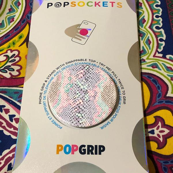 pop socket colorido para celular da marca claires