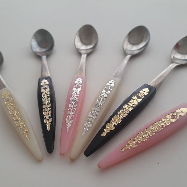6 colherzinhas vintage