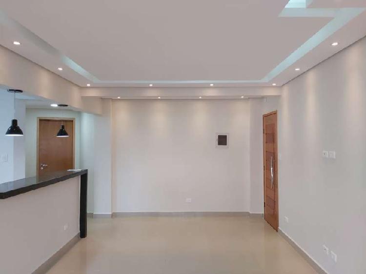 Apartamento com 2 Quartos, 65m²