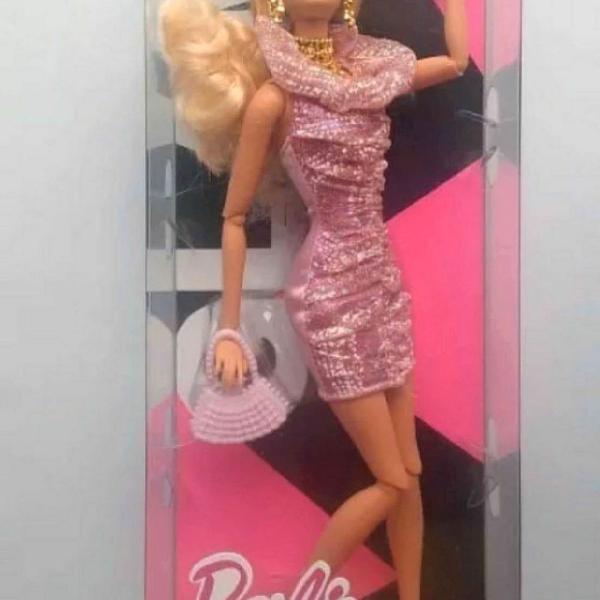 Barbie Fashionista Glam