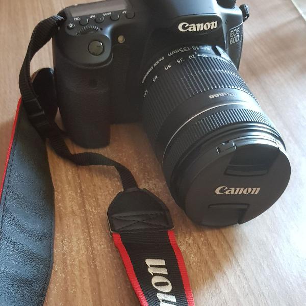 Câmera Canon EOS 60D